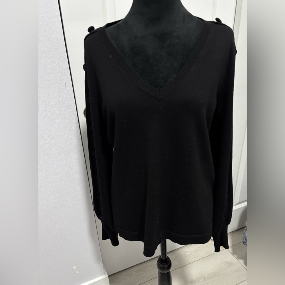 KARL LAGERFELD Women's Long Button Sleeve Sweater#704